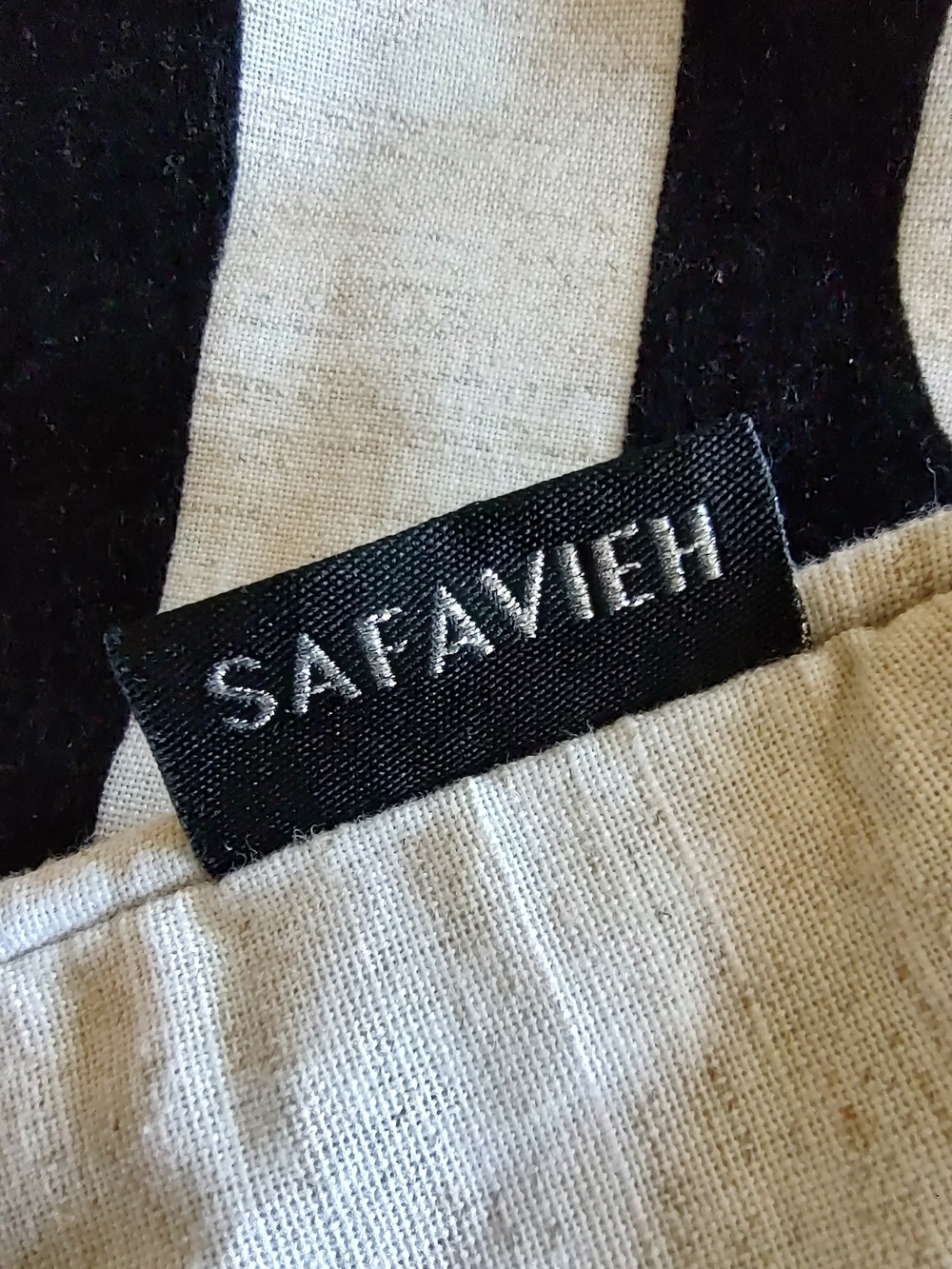 Set of 2 Linen & Black Abstract Design Pillow Covers 20x20 Safavieh Maize - Picture 11 of 12